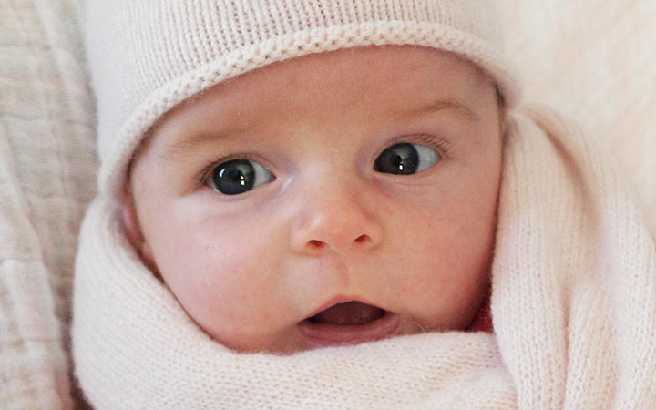 Le bonnet et le tour de cou Malo pour protéger votre nouveau né